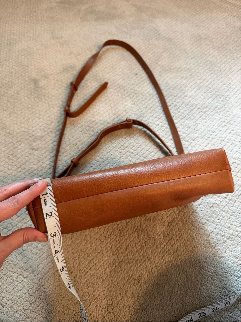 Madewell The Transport Shoulder Crossbody Bag - English Saddle - Picture 7 of 9